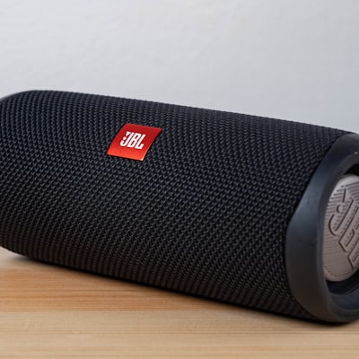 JBL Flip 6 Portable Bluetooth Speaker